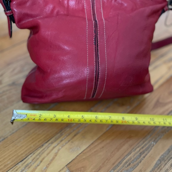 Red Leather shoulder bag - Picture 2 of 7